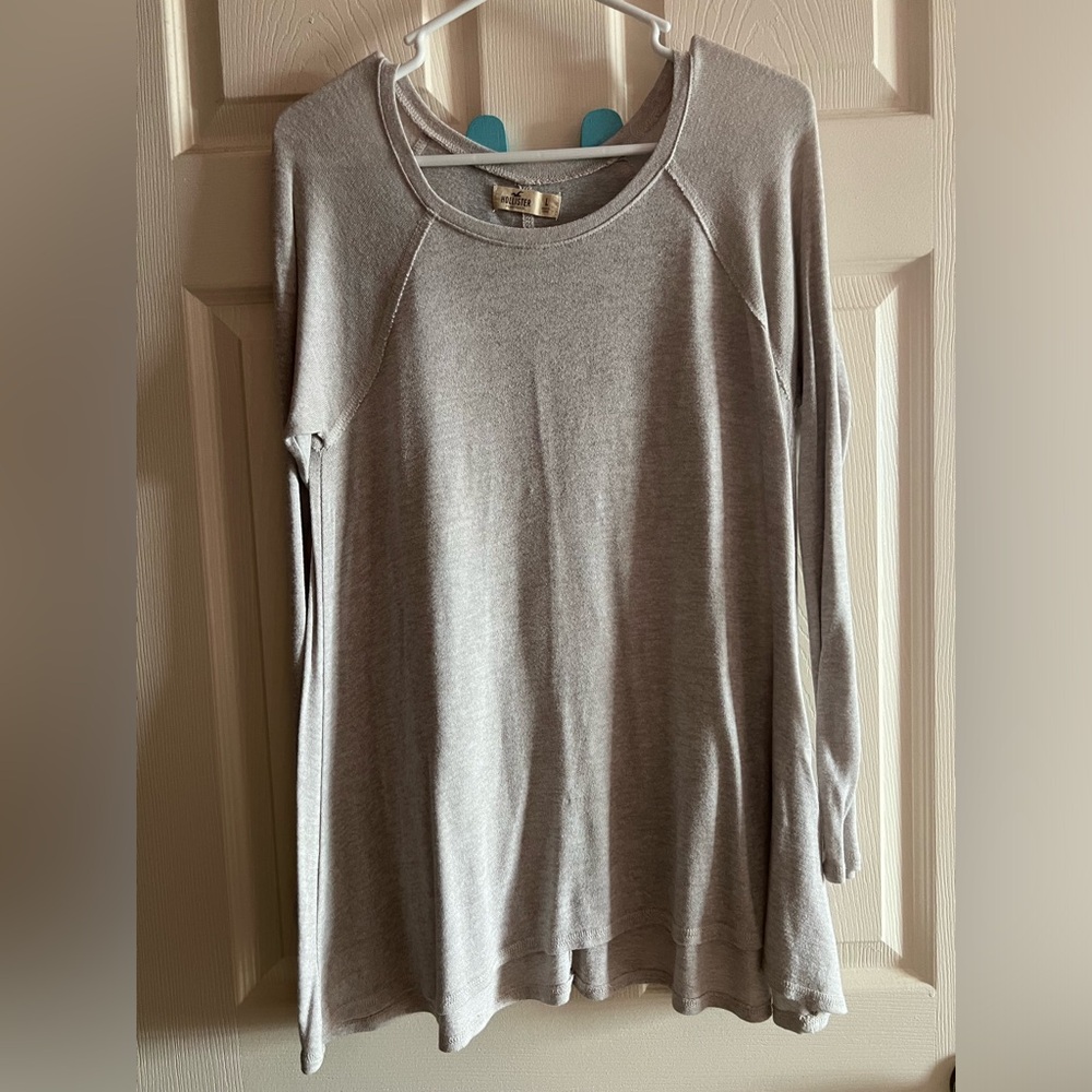Hollister Size L LS Shirt/Sweater